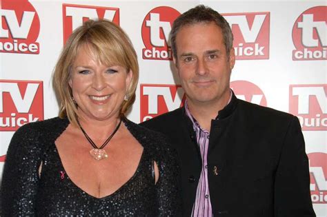Phil Vickery breaks his silence on kiss with ex.